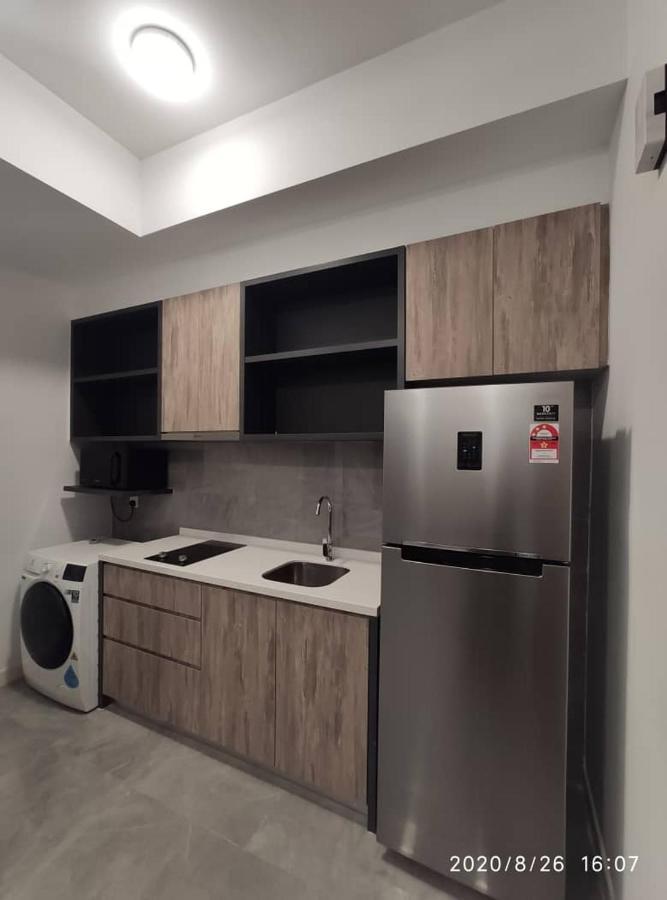 Malacca Homestay Shah Rizki At Imperio With Swimming Pool Muslim Friendly מראה חיצוני תמונה